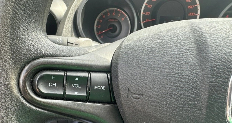 Honda Jazz cena 28500 przebieg: 122000, rok produkcji 2011 z Krobia małe 704